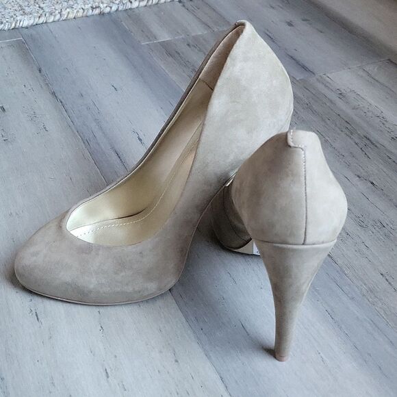 𝅺bcbg ENERATION heels 7,5 B - Picture 1 of 8